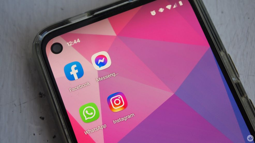 NDP says Canada needs an independent social media watchdog