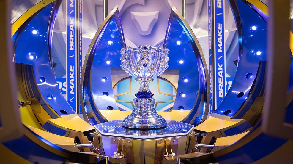 Riot hosting 2022 League of Legends World Championship semifinals in Toronto
