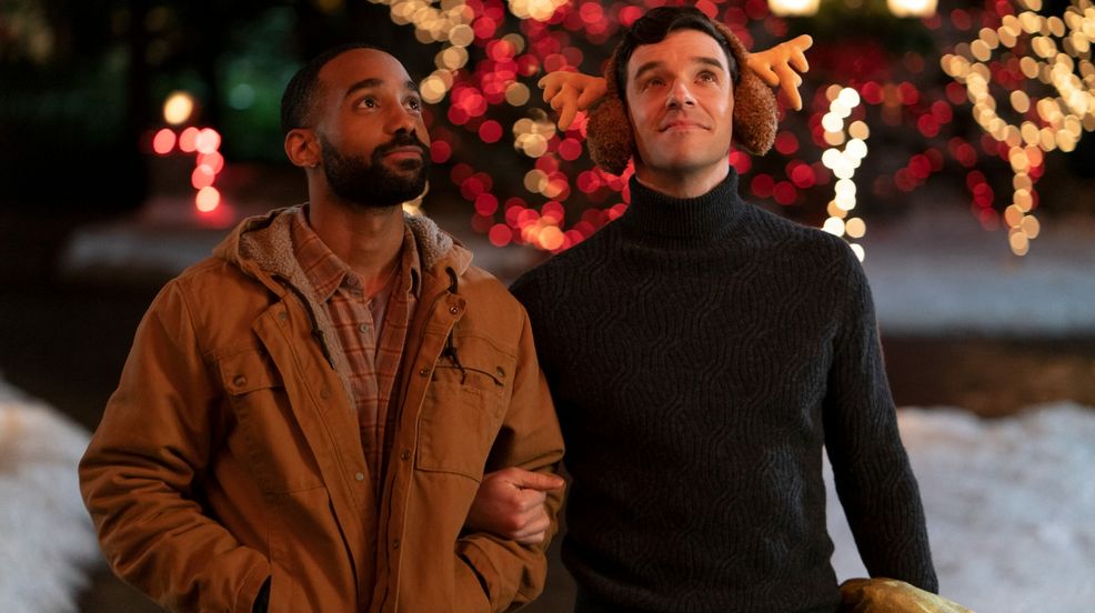 Check out the slate of holiday movies coming to Netflix and Crave