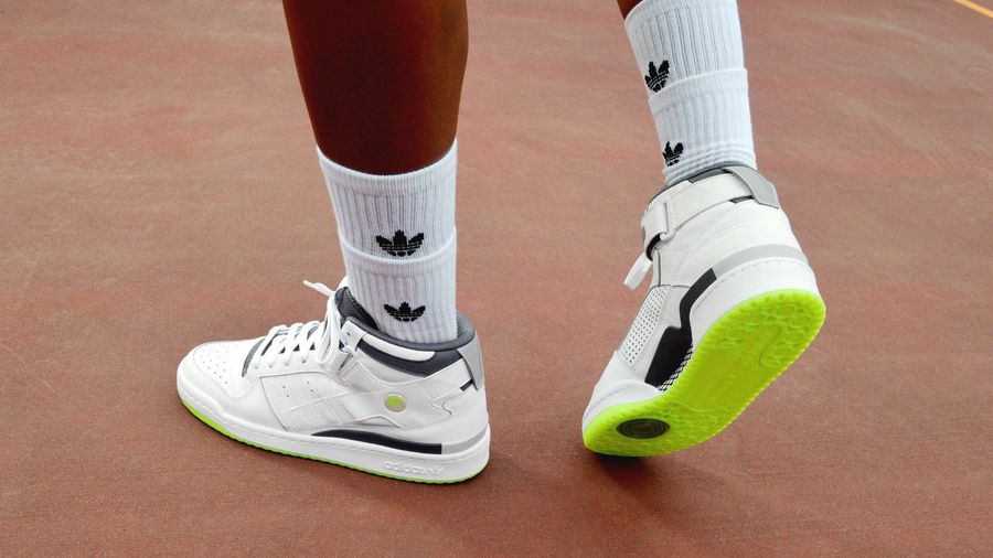 Xbox 360 shoe