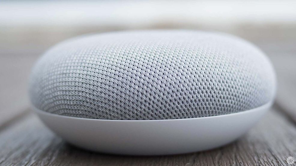 MobileSyrup’s Holiday Gift Guide for those working remotely [2021 Edition]