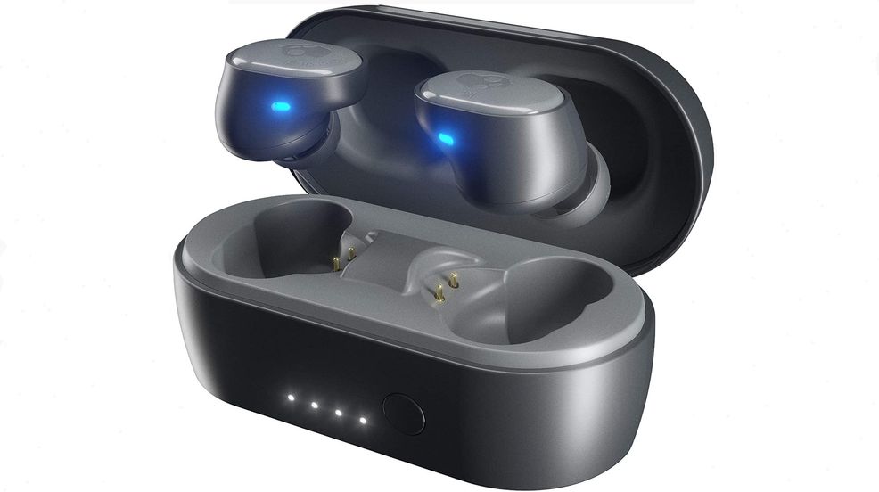 Amazon’s Daily Deals discount several audio accessories