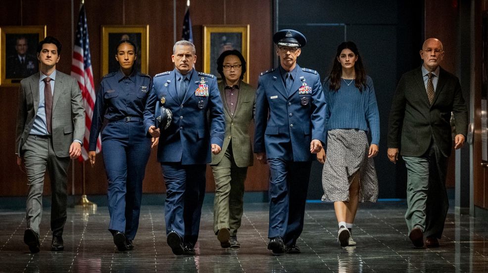 What’s coming to and leaving Netflix Canada in February 2022