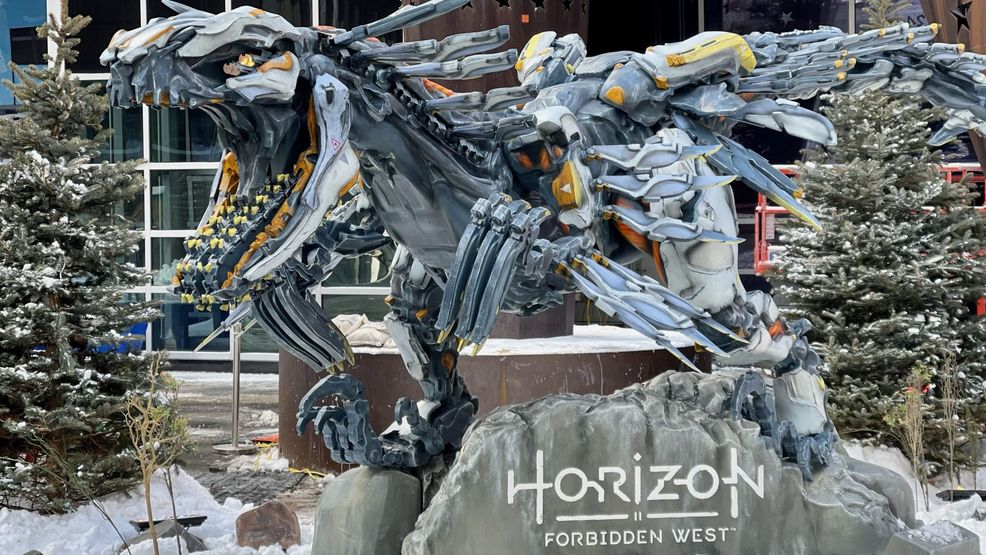 Sony unleashes Clawstrider in downtown Toronto to celebrate Horizon Forbidden West’s launch