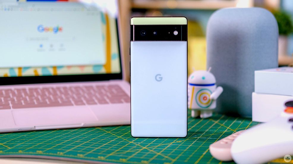 Pixel phones might get AI call enhancements in Android 13