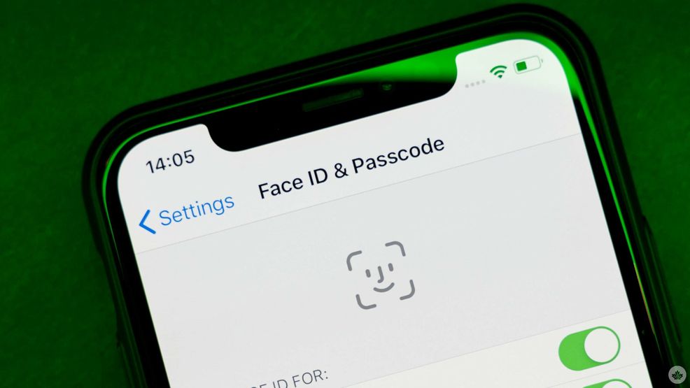 iOS 16 lets you use iPhone Face ID in landscape orientation