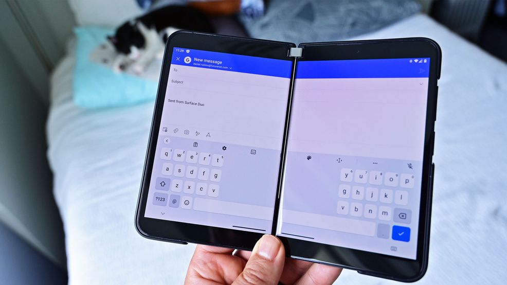 Gboard’s split-keyboard view makes for better typing on Surface Duo