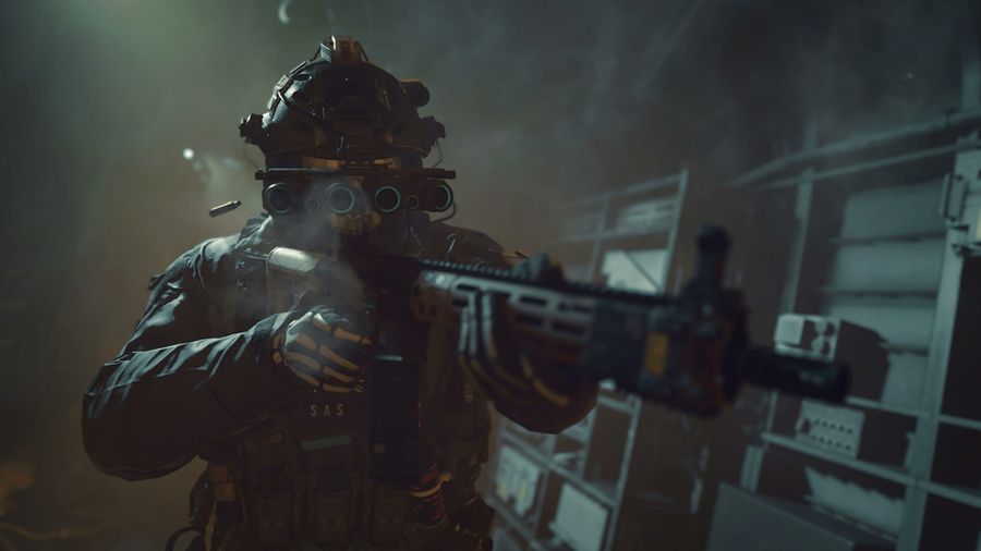 Call of Duty MW2 guy with gun