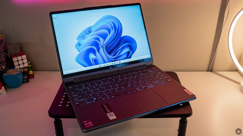 Lenovo Yoga 9i Review: Rounded edges are the play