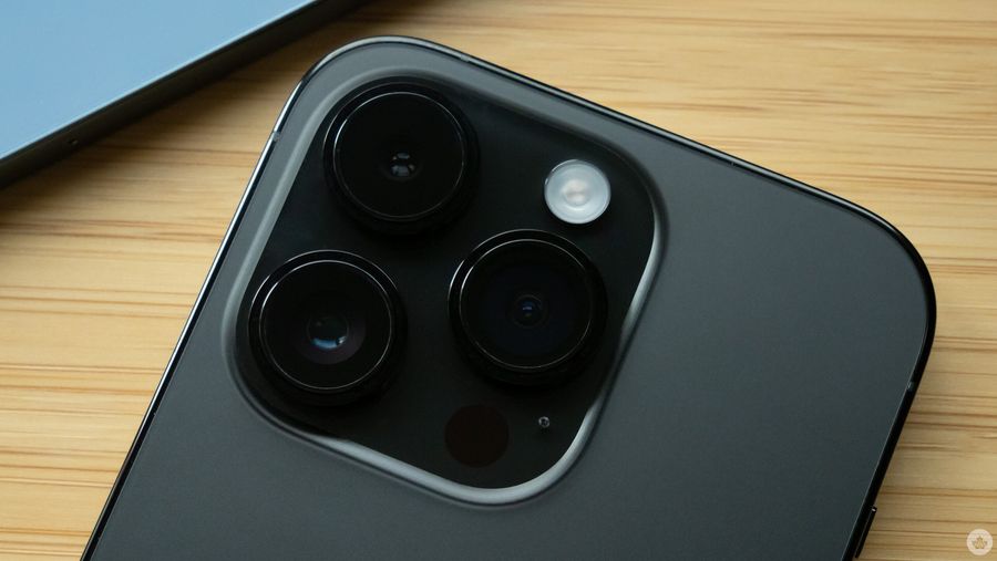 iPhone 15 Pro Max