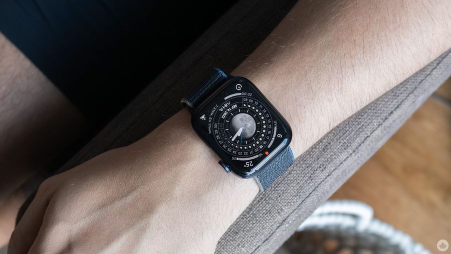 Apple Watch Series 8