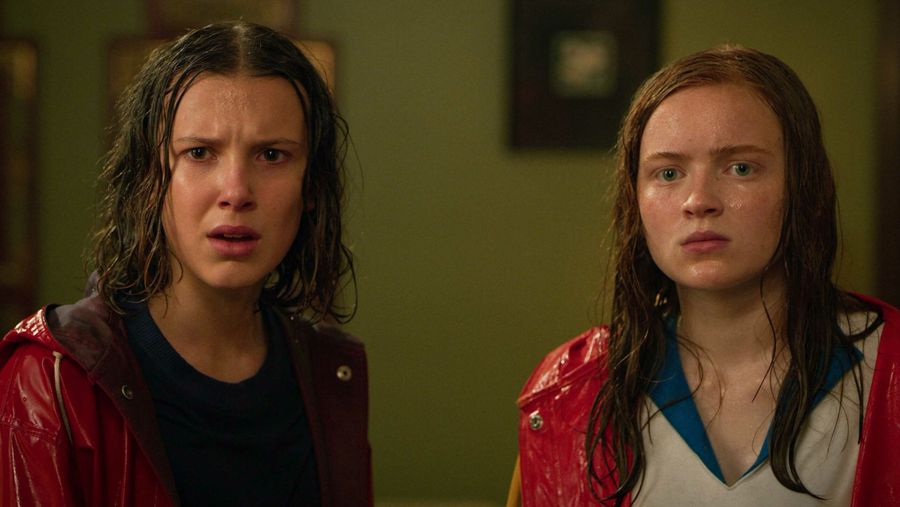Stranger Things Millie Bobbie Brown and Sadie Sink