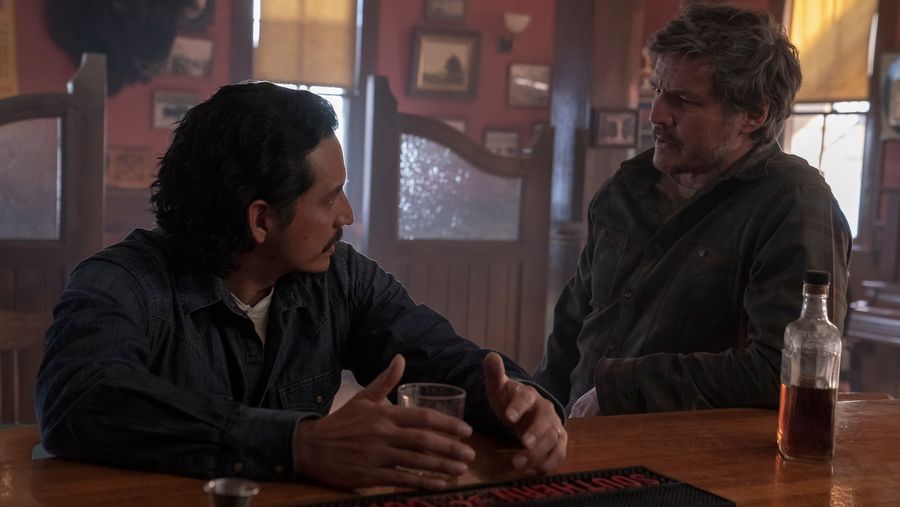 Gabriel Luna and Pedro Pascal The Last of Us