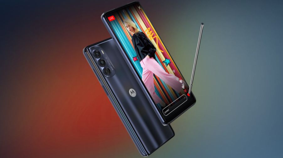 Get the Moto Edge+ 2023 $300 off this holiday season