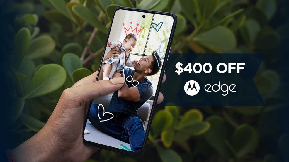 Motorola’s Father’s Day sale discounts select phones by up to $400