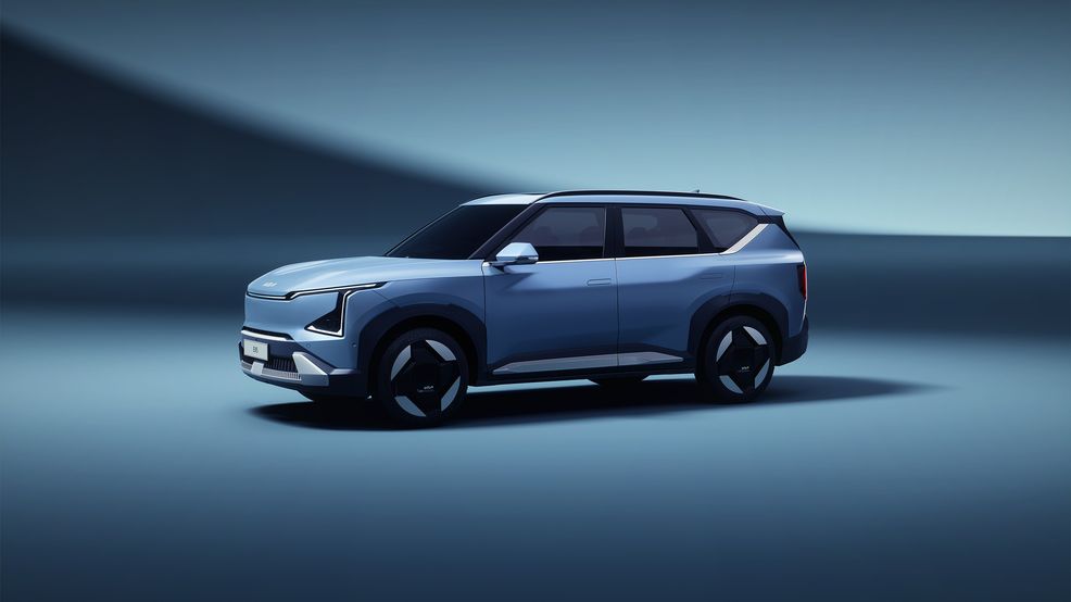 Kia describes new EV5 compact SUV as “an additional room” for your home