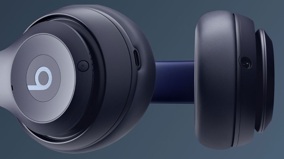 Save on Beats Pro and other Best Buy Top Deals this week