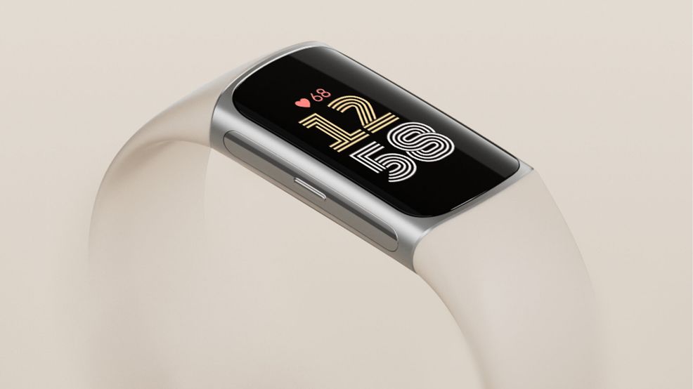 Fitbit Charge 6 is now available for pre-order in Canada