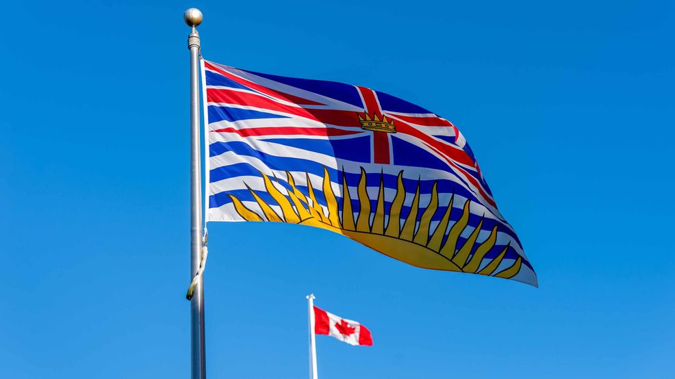 Telus and the government expanding fibre to 6,900 homes in B.C.