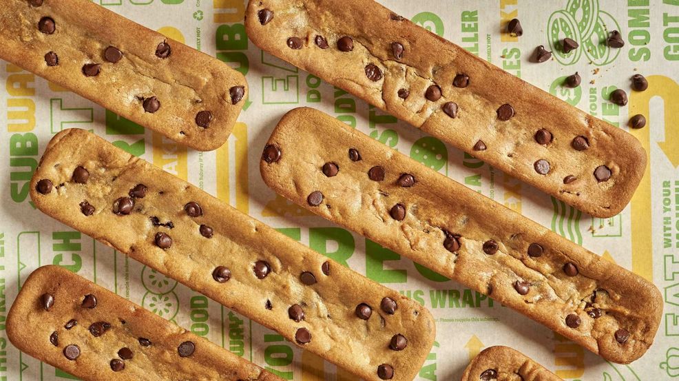 You can now follow up 12 inches of Subway sandwich with 12 inches of cookie