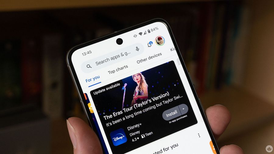 Google Play search bar.