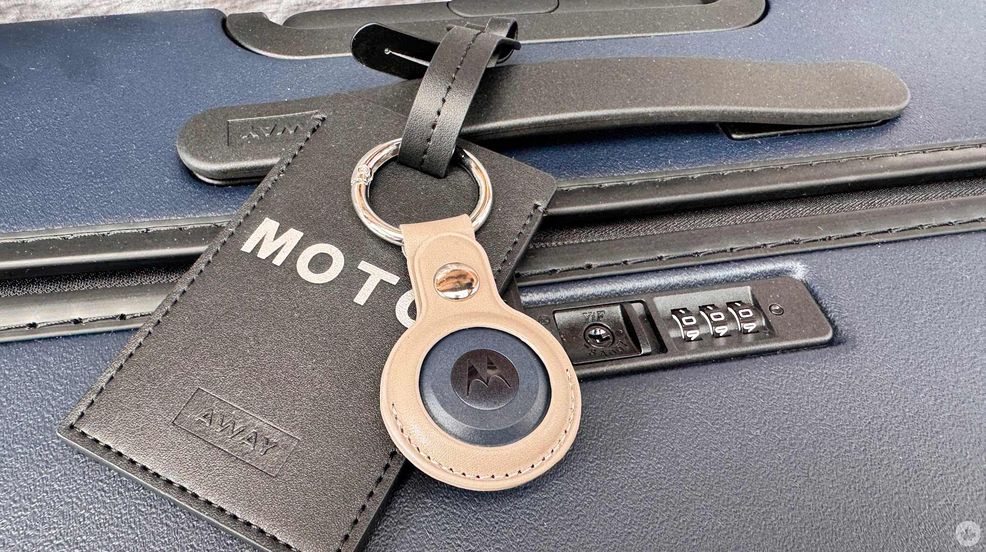 New Moto tracking tags now available in Canada