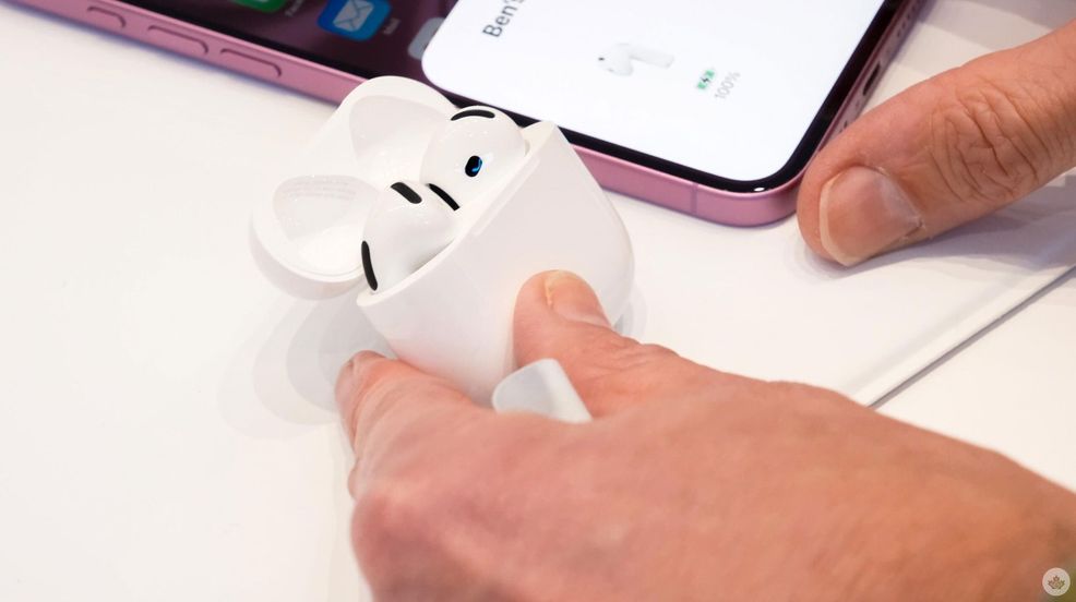Apple explains how the AirPods 4 offer active noise cancellation without tips