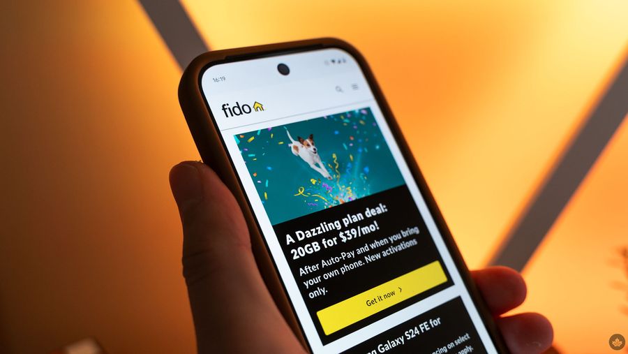Fido's dazzling deals on a phone.
