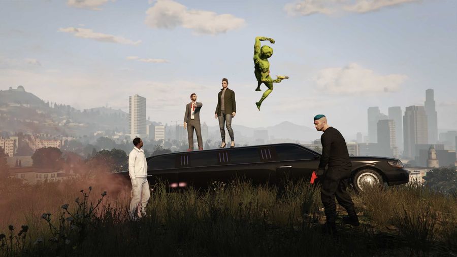Grand Theft Hamlet chaos