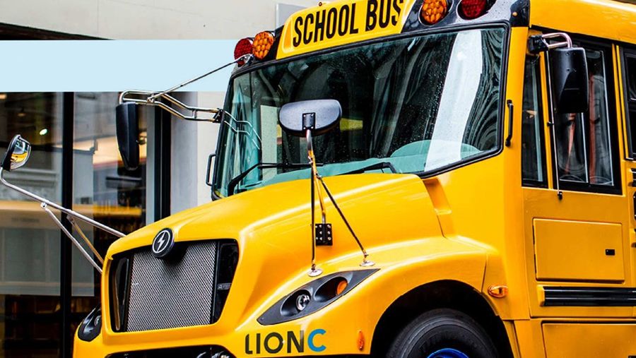 Lion electric bus