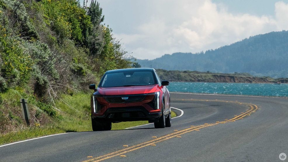 Canadian car travel to U.S. dropped nearly 40% in July