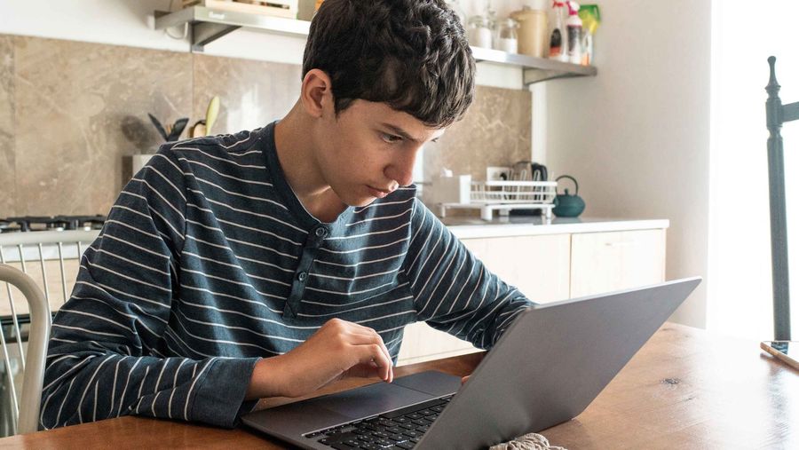 kid on laptop