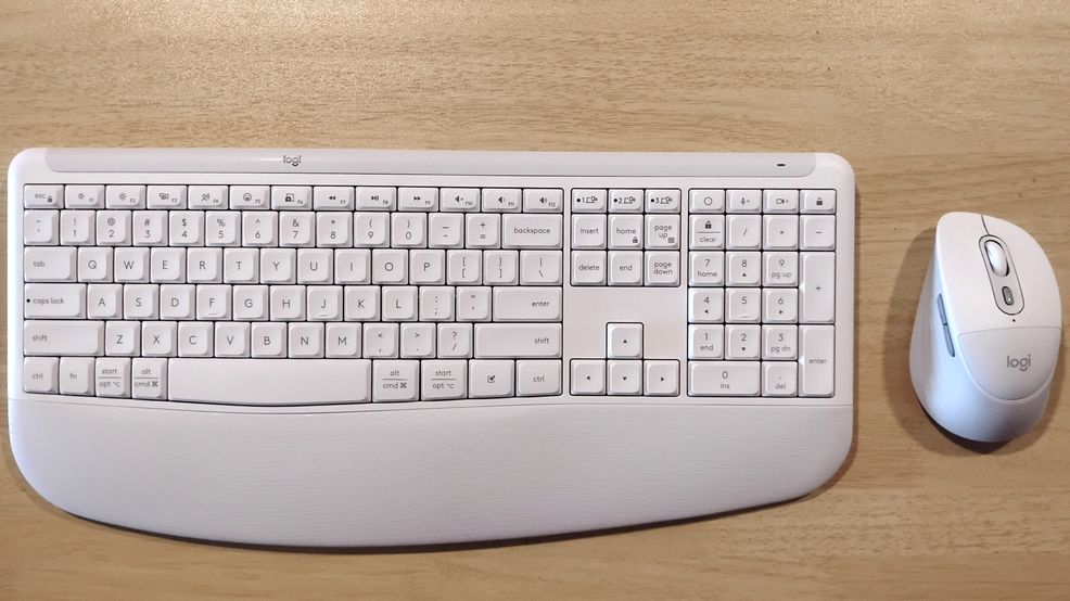 Logitech Signature Comfort Plus combines comfort and function