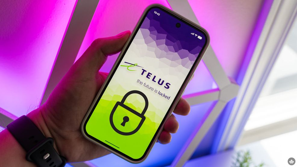 Telus logo on a locked phone.